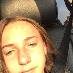 Meet your Posher, Lindzey